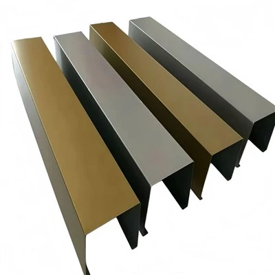 Gordijngevel met aluminium frame